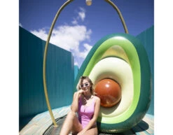 Avocado Luchtbed Met Strandbal 1,8m -Feestspullen Winkel avocado luchtbed met strandbal 18m 6