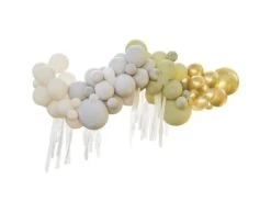 Ballonnenboog Pastel Met Slingers