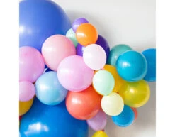 Ballonslinger Gekleurd 16cm 12st -Feestspullen Winkel ballonslinger gekleurd 16cm 12st 4