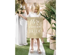 Banner Here Comes The Bride 51cm -Feestspullen Winkel banner here comes the bride 51cm 2
