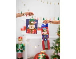 Cadeautas Notenkraker 36cm -Feestspullen Winkel cadeautas notenkraker 36cm 2