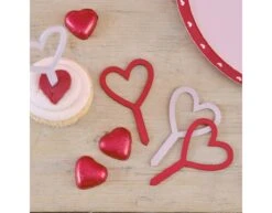 Cocktailprikkers Hartjes 5cm 6st -Feestspullen Winkel cocktailprikkers hartjes 5cm 6st 2