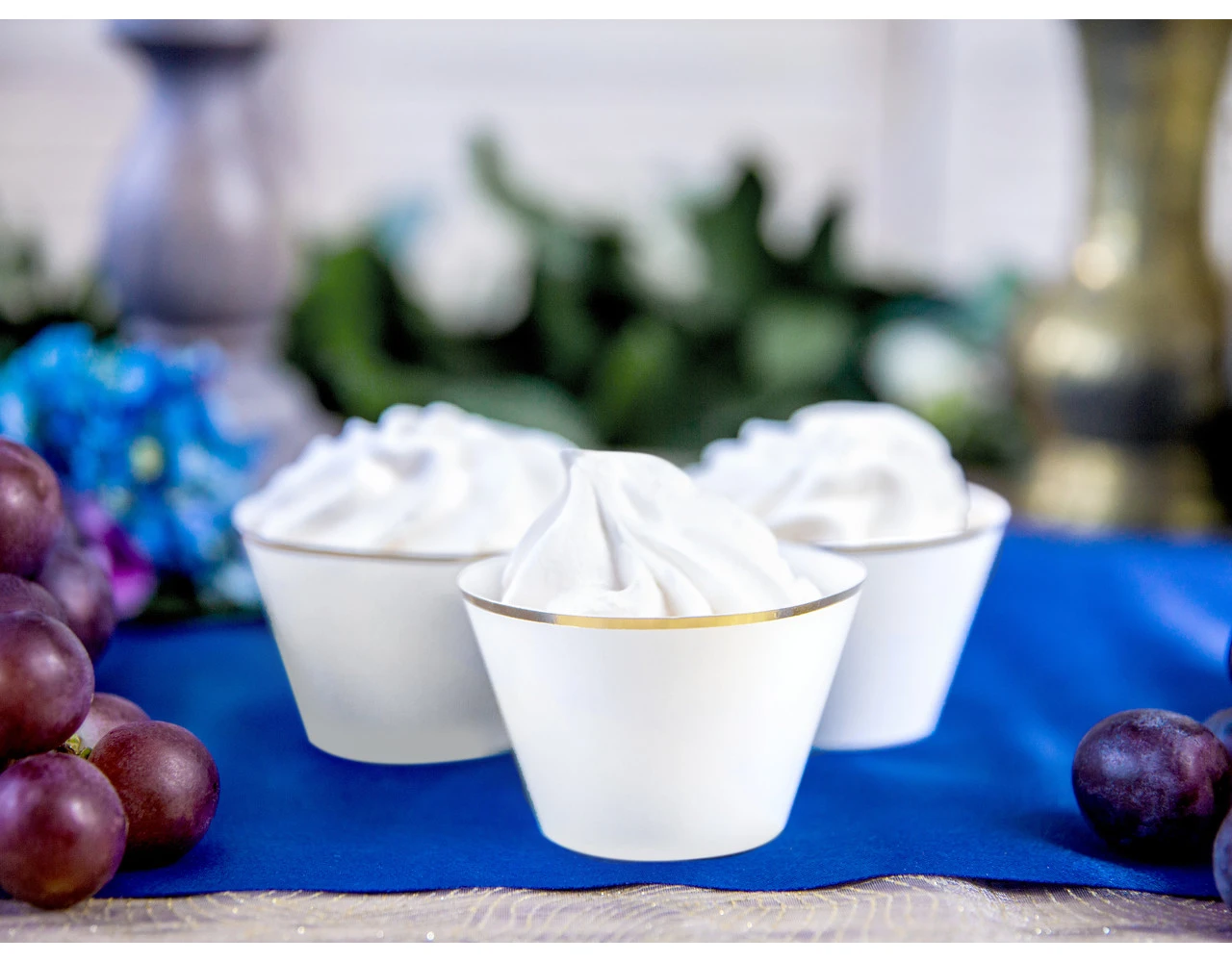 Cupcake Vormpjes Wit 7,6cm 6st 3 Cupcake Vormpjes Wit 7,6cm 6st - Afbeelding 3