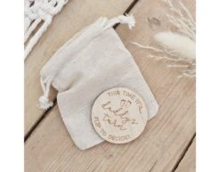 Flip Coin Mummy Or Daddy's Turn Wooden -Feestspullen Winkel flip coin mummy or daddys turn wooden 2