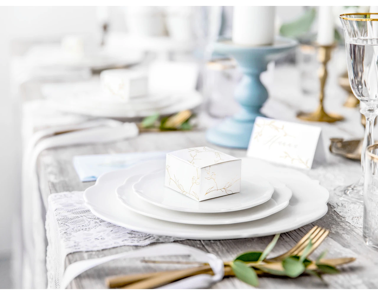 Geschenkdoosjes Tak Goud 6cm 10st 2 Geschenkdoosjes Tak Goud 6cm 10st - Afbeelding 2