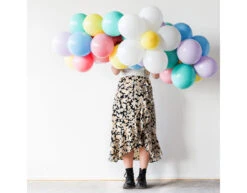 Lichtroze Ballonnen Powder Pink 33cm 50st -Feestspullen Winkel lichtroze ballonnen powder pink 33cm 50st 3