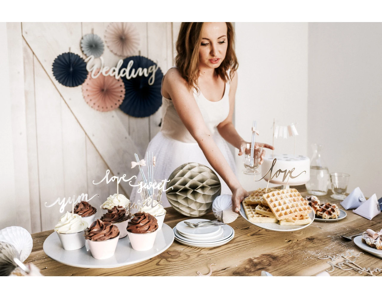 Papieren Waaiers Gekleurde Set 14-38cm 3 Delig 6 Papieren Waaiers Gekleurde Set 14-38cm 3 Delig - Afbeelding 6