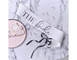 Sash The Bride -Feestspullen Winkel sash the bride 2