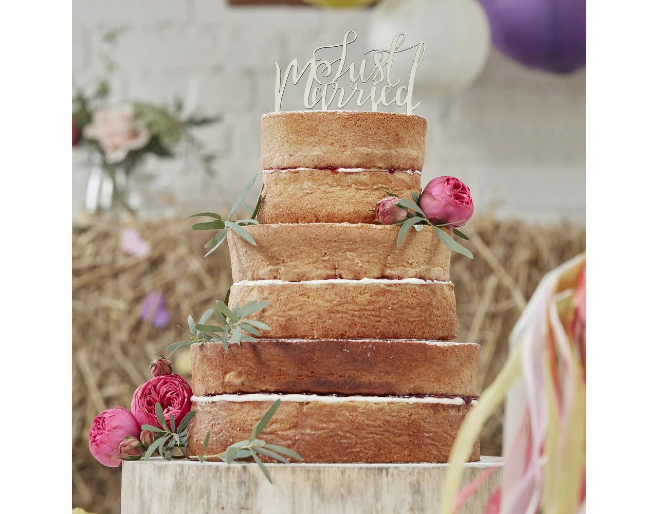 Taarttopper Just Married Hout 14cm 2 Taarttopper Just Married Hout 14cm - Afbeelding 2