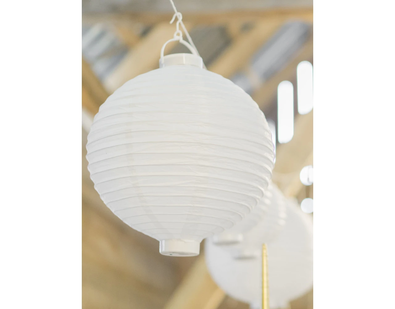 Witte Lampion Rond Met Lampje 30cm 4 Witte Lampion Rond Met Lampje 30cm - Afbeelding 4