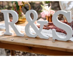 Witte Letter R Hout 20cm -Feestspullen Winkel witte letter r hout 20cm 2