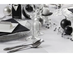 Witte Tafelloper 36cm 9m -Feestspullen Winkel witte tafelloper 36cm 9m 3