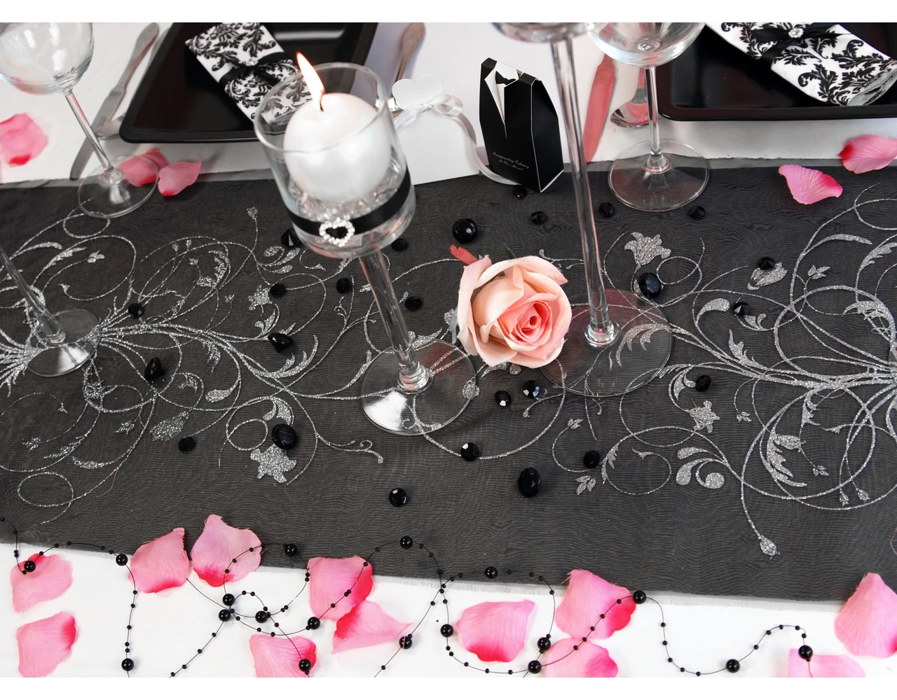 Zwarte Organza Stof Zilveren Bloemen 36cm 9m 4 Zwarte Organza Stof Zilveren Bloemen 36cm 9m - Afbeelding 4