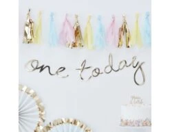 Gouden Letterslinger 1 Jaar 1,5m -Feestspullen Winkel gouden letterslinger 1 jaar 15m 2